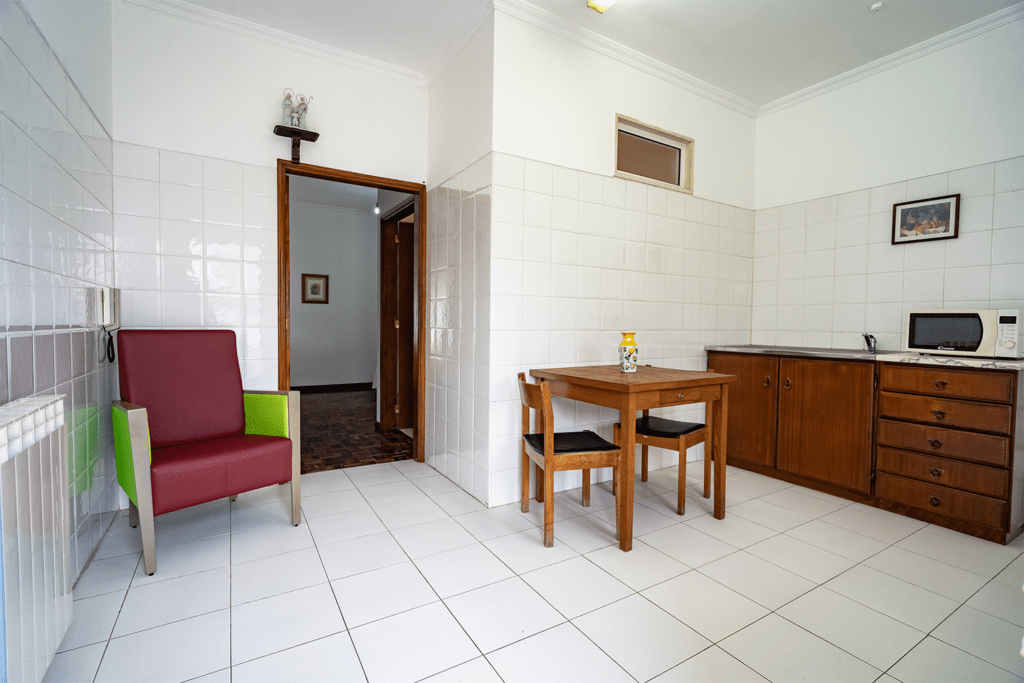 _0000s_0006_STA-CASA_LAR-30