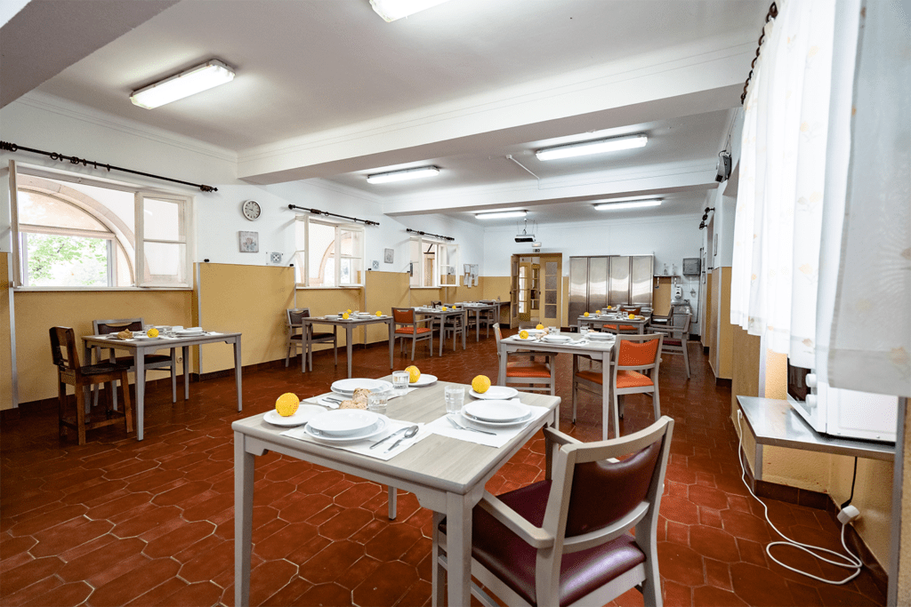 _0000s_0030_STA-CASA_LAR-6